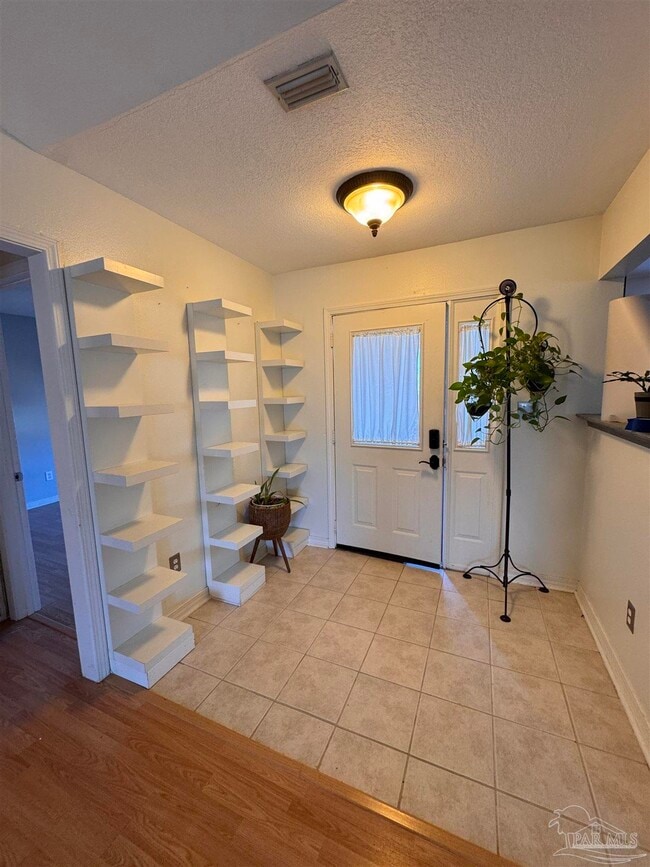 Photo - 1783 Village Pkwy