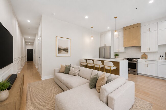 Photo - 4939 N Damen Ave Unit 201