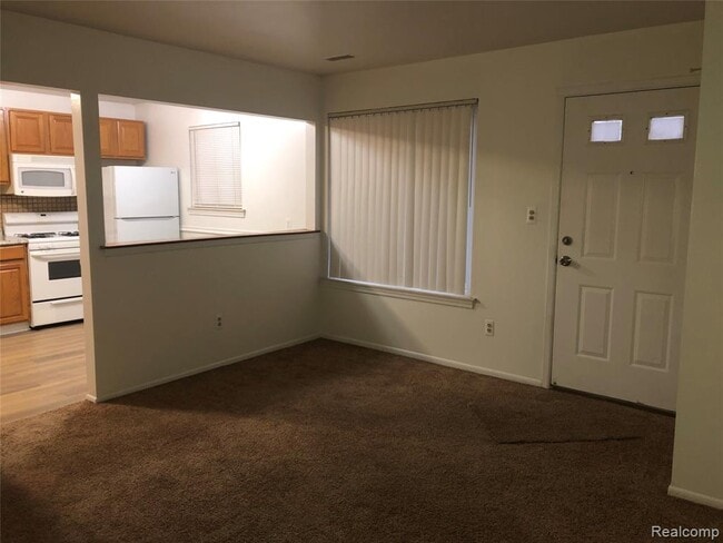 Photo - 18633 Negaunee