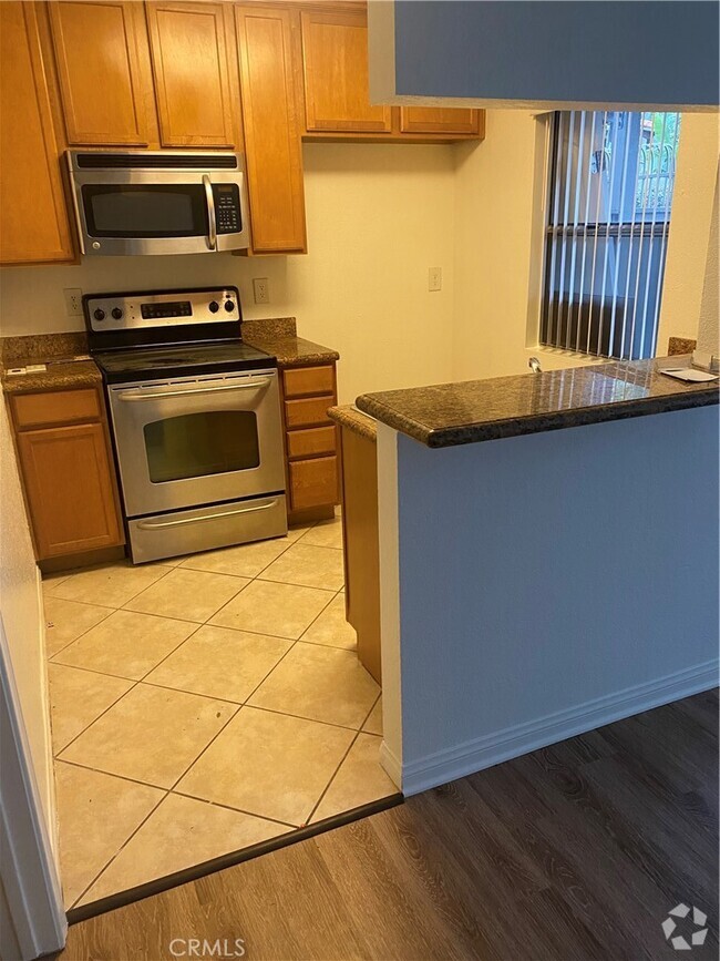 Building Photo - 1345 Cabrillo Park Dr Rental
