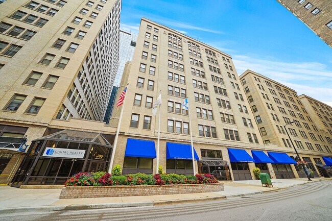 Photo - 640 S Federal St Unit 703