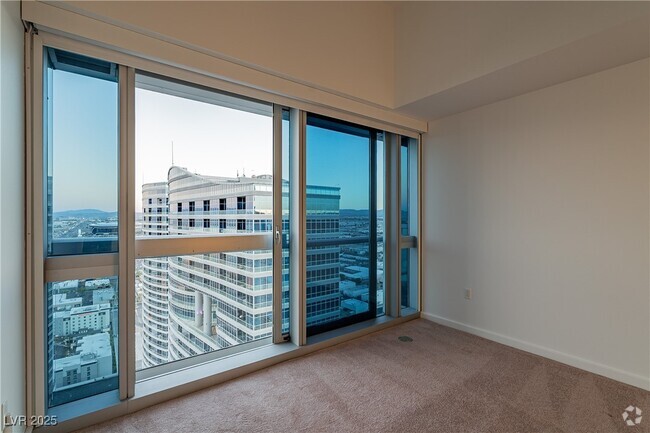 Building Photo - 4471 Dean Martin Dr Unit 3509 Rental