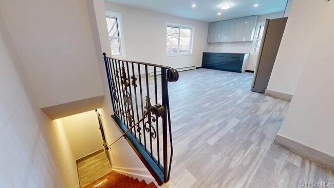 Photo - 24-40-40 86th St Unidad 2F