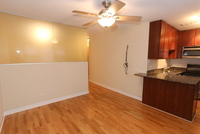 Photo - 650 W Wrightwood Ave Unit 302