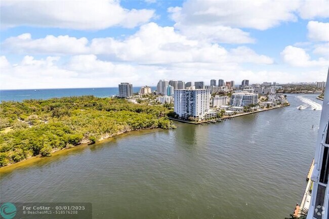 Building Photo - 936 Intracoastal Dr Unit 22F Rental