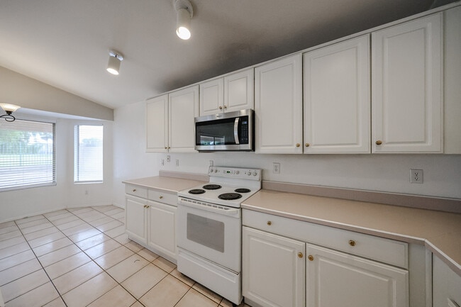 Photo - 14707 W Lupine Ln