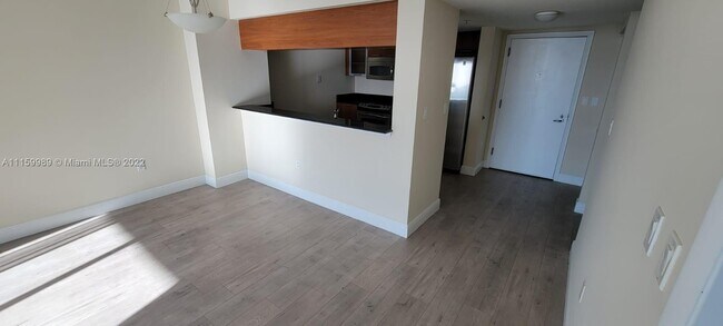 Photo - 1800 N Bayshore Dr Unidad 2704