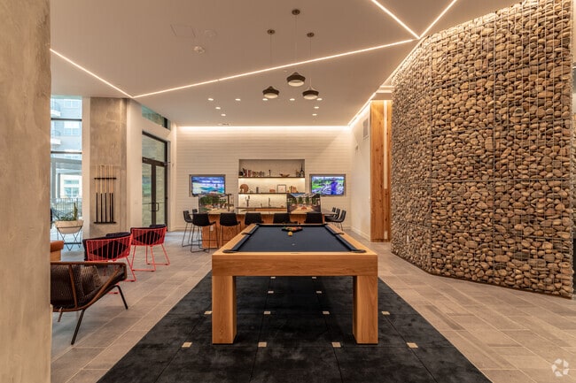 Clubhouse - Heritage Plaza