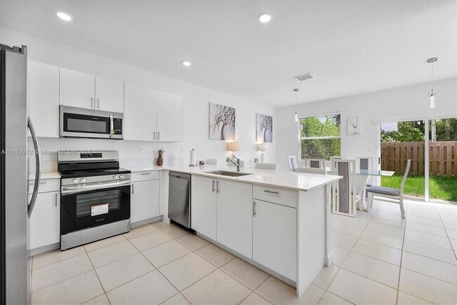 Building Photo - 29269 SW 162nd Ct Rental