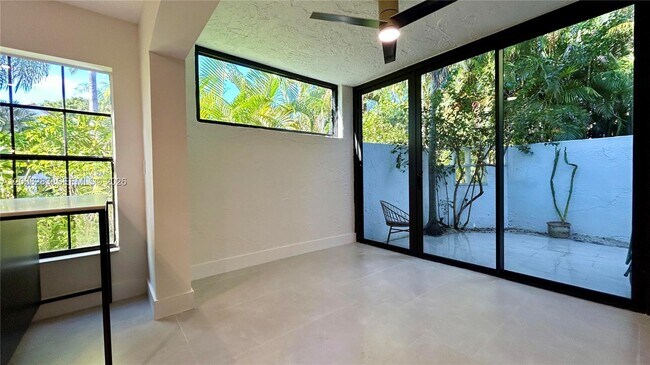 Photo - 20945 Bay Ct