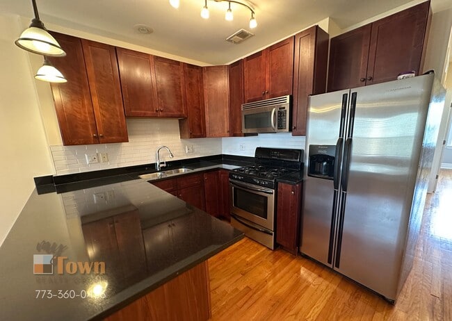 Photo - 6309 N Albany Ave Unidad 3B