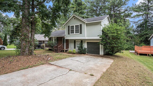 3 bdrm, 2.5 bath in Lithonia - 3 bdrm, 2.5 bath in Lithonia Casa