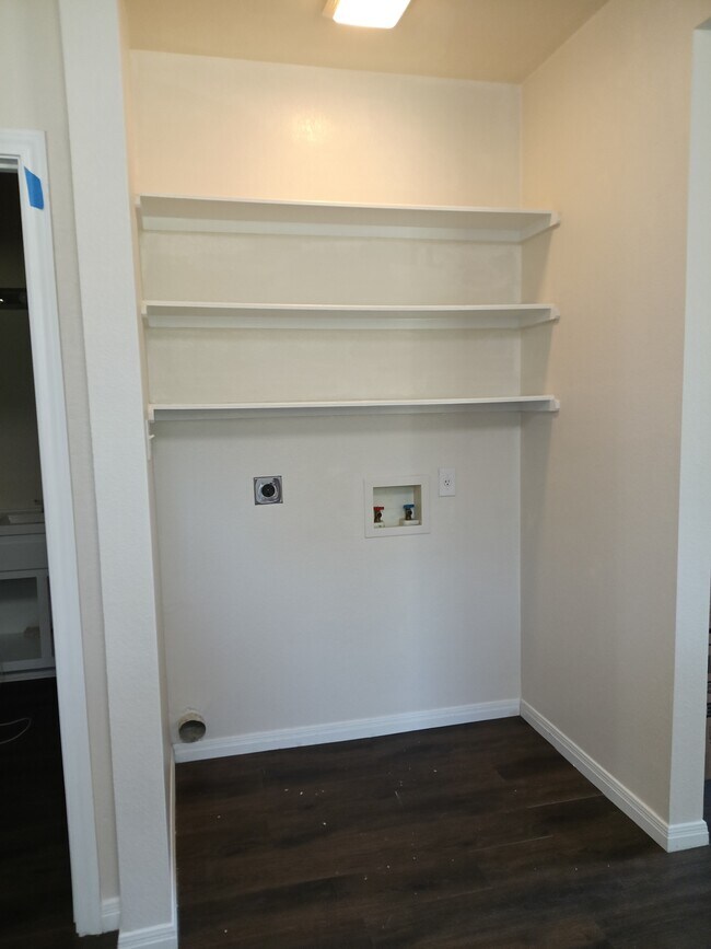 Laundry Area - 315 S Ave A