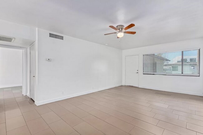 Photo - 1233 E Thomas Rd Unit 22