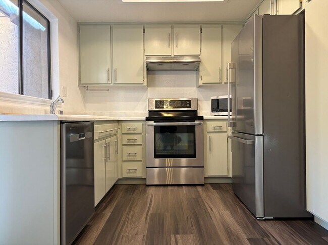 Photo - 13 Del Prado Cir