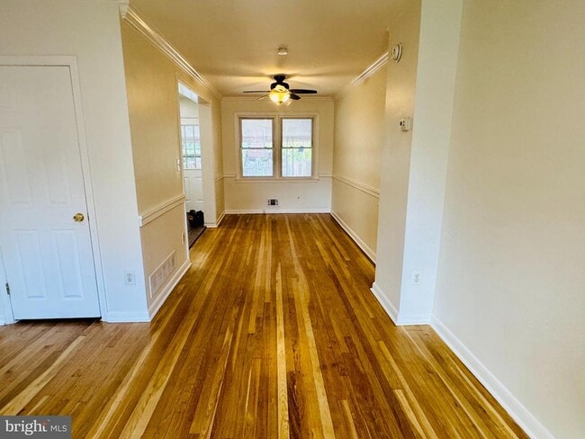 Photo - 2239 Southorn Rd