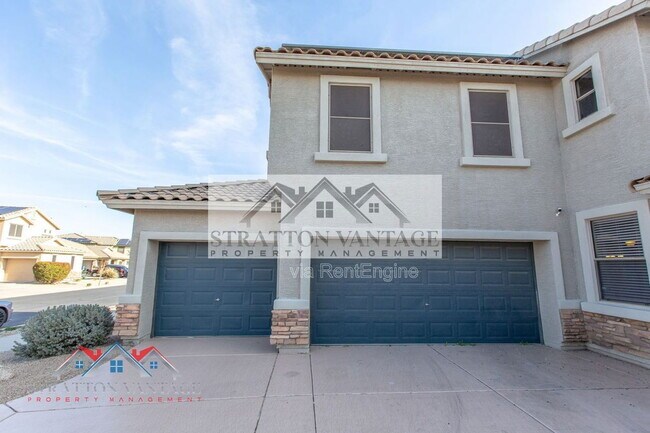 Photo - 16627 W McKinley St