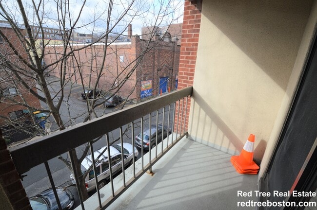 Photo - 75 Brainerd Rd