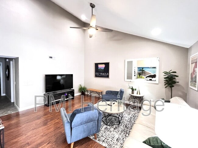 Photo - 26 Melinda Ln