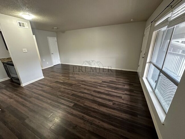 Photo - 6019 Barton Ave