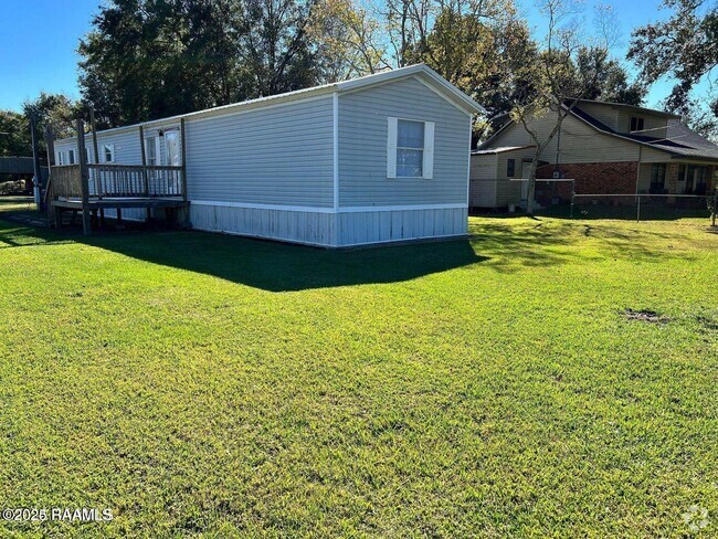 Building Photo - 6521 Tato Rd Rental