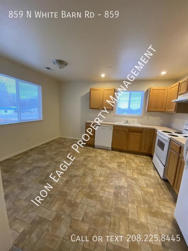 Photo - 859 N White Barn Rd Unidad 859