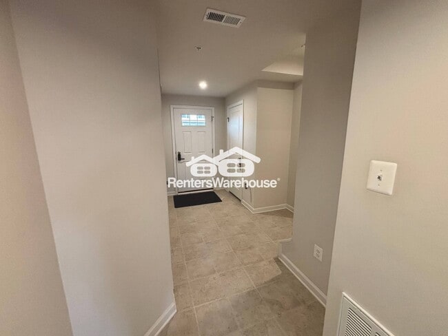 Photo - 13 Bristoe Sta Rd