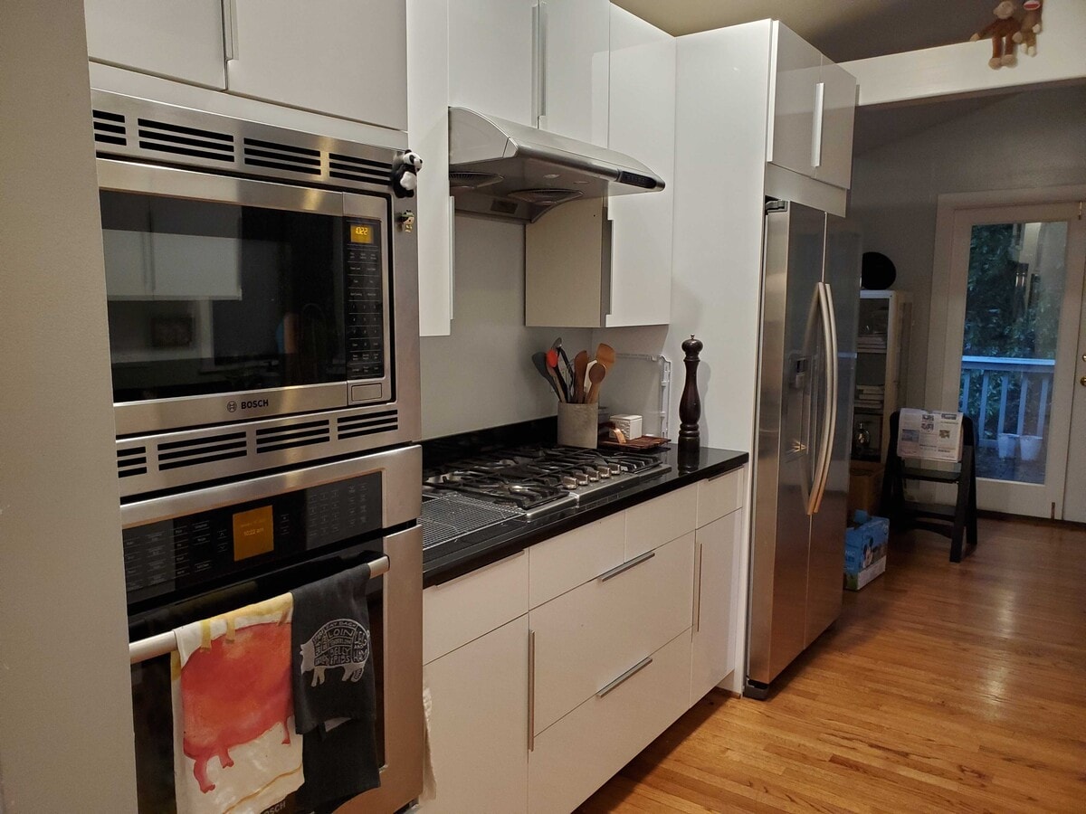 Photo - 710 Redwood Ave