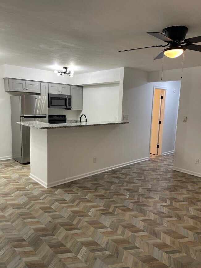 Photo - 7440 Fenner St Unidad 3