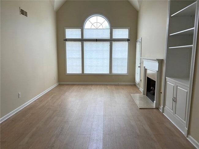Photo - 3636 Habersham Rd NW Unit 1401