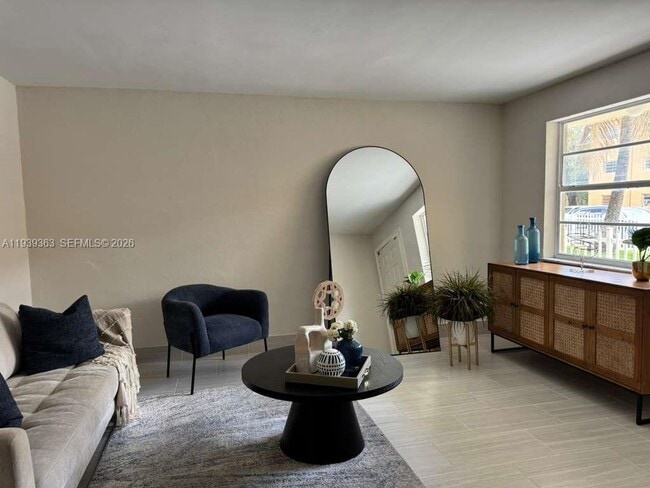 Photo - 955 W 74th St Unit 101