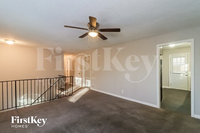 Photo - 55 Grant Dr NW