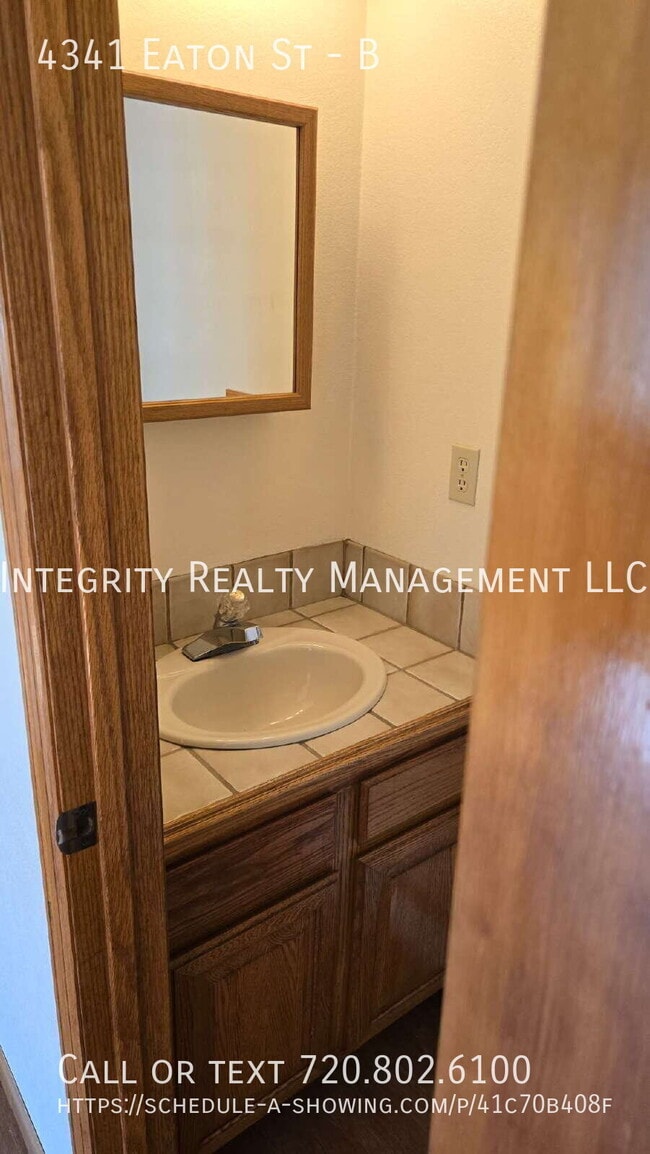4341 Eaton St Unit B