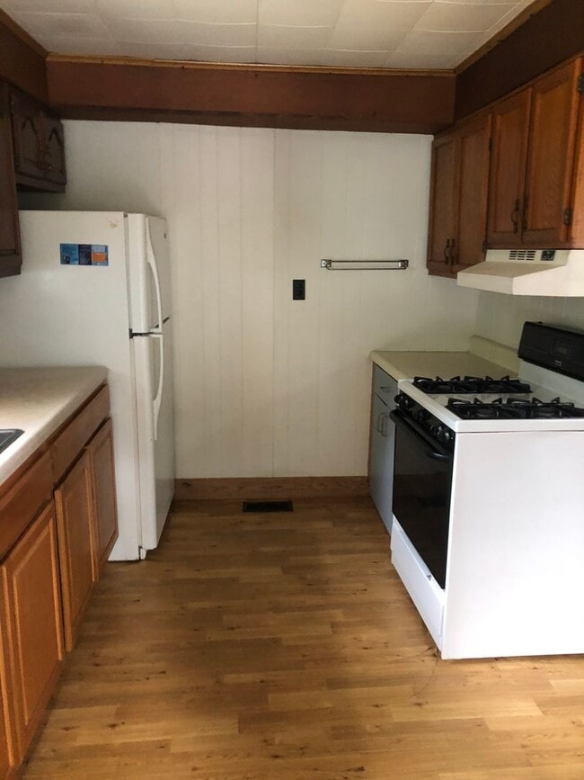 Photo - 1017 W 11th St