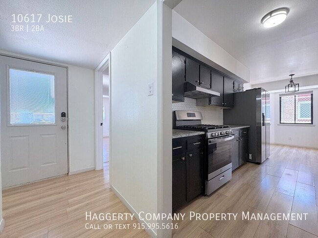 Photo - 10617 Josie-