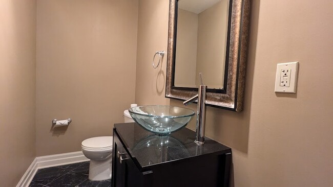 Photo - 1715 Summit St Unit 205