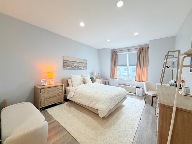 Photo - 15 Freedom Way Unit 410