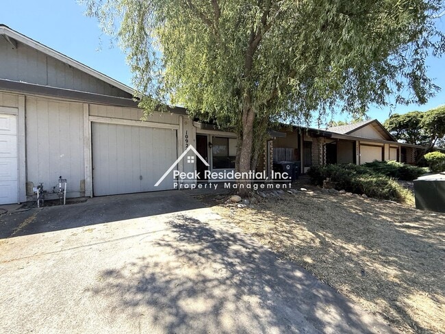 Photo - 10926 Scotsman Way