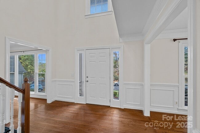 Photo - 7117 Kinsmore Ln