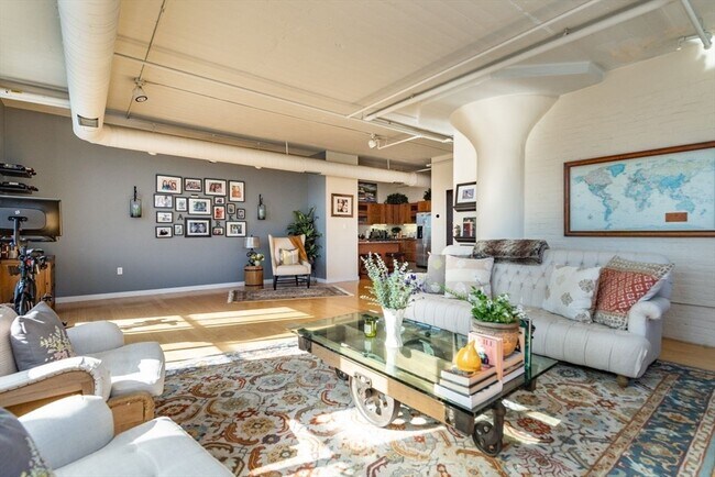 Photo - 210 South St Unit 5-5