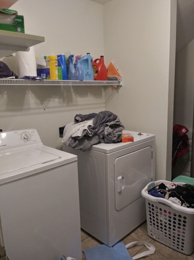 Photo - 416.5 S Dunn St Unit 1