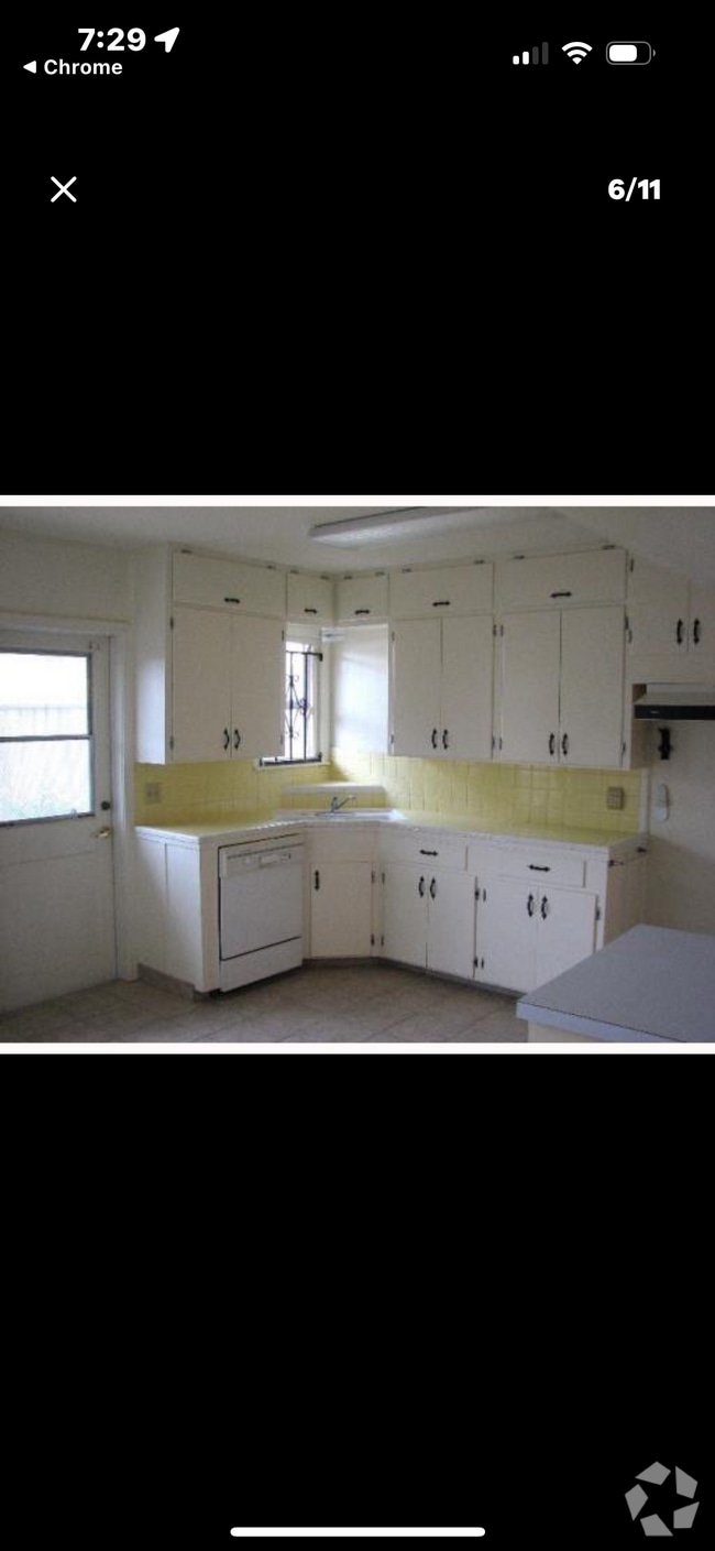 Building Photo - 521 Chamberlain St Rental