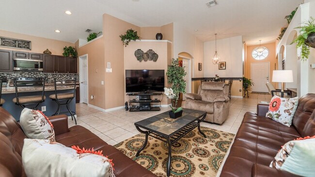 Building Photo - 8157 Fan Palm Way Unit ID1246797P Rental