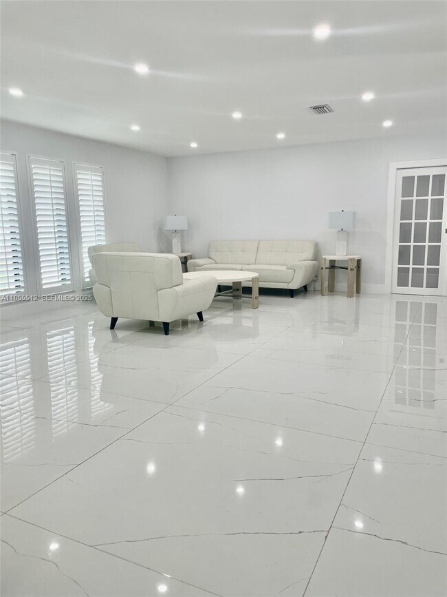 Photo - 2721 SW 130th Ave