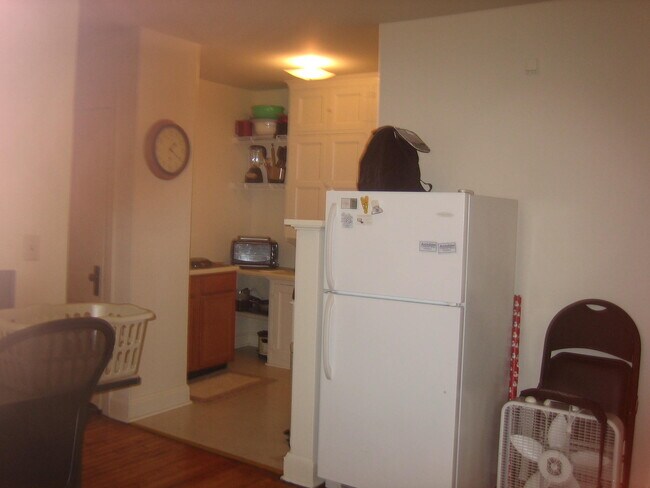 Photo - 894 Grand Ave Unidad 201