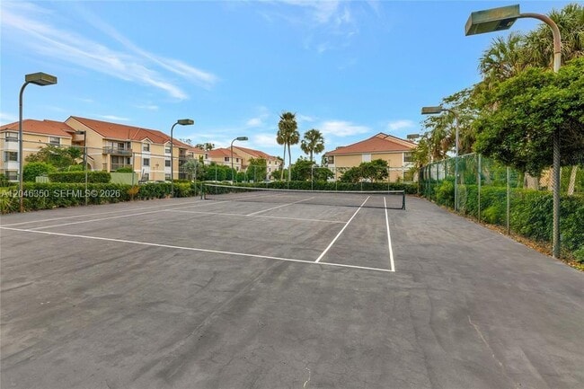 Photo - 5761 Riverside Dr Unit 304B4