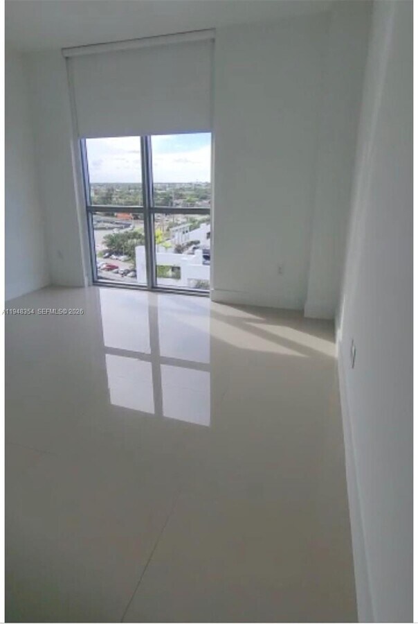 Photo - 17301 Biscayne Blvd Unit 1002