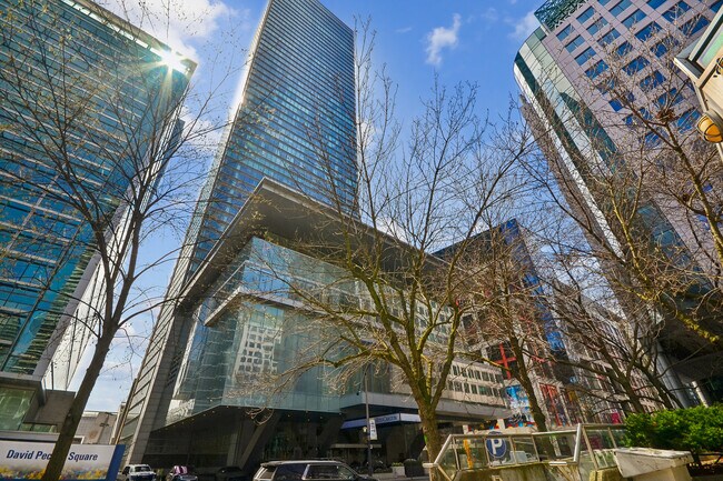 Photo - 183 Wellington St W