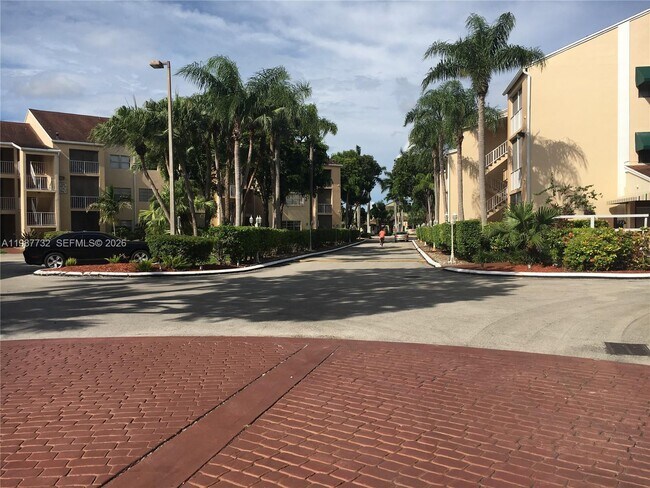 Photo - 15300 SW 106th Terrace Unit 524