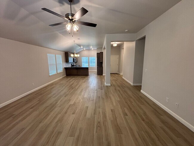 Photo - Wonderful 3 Bed 2 Bath Home in Norman